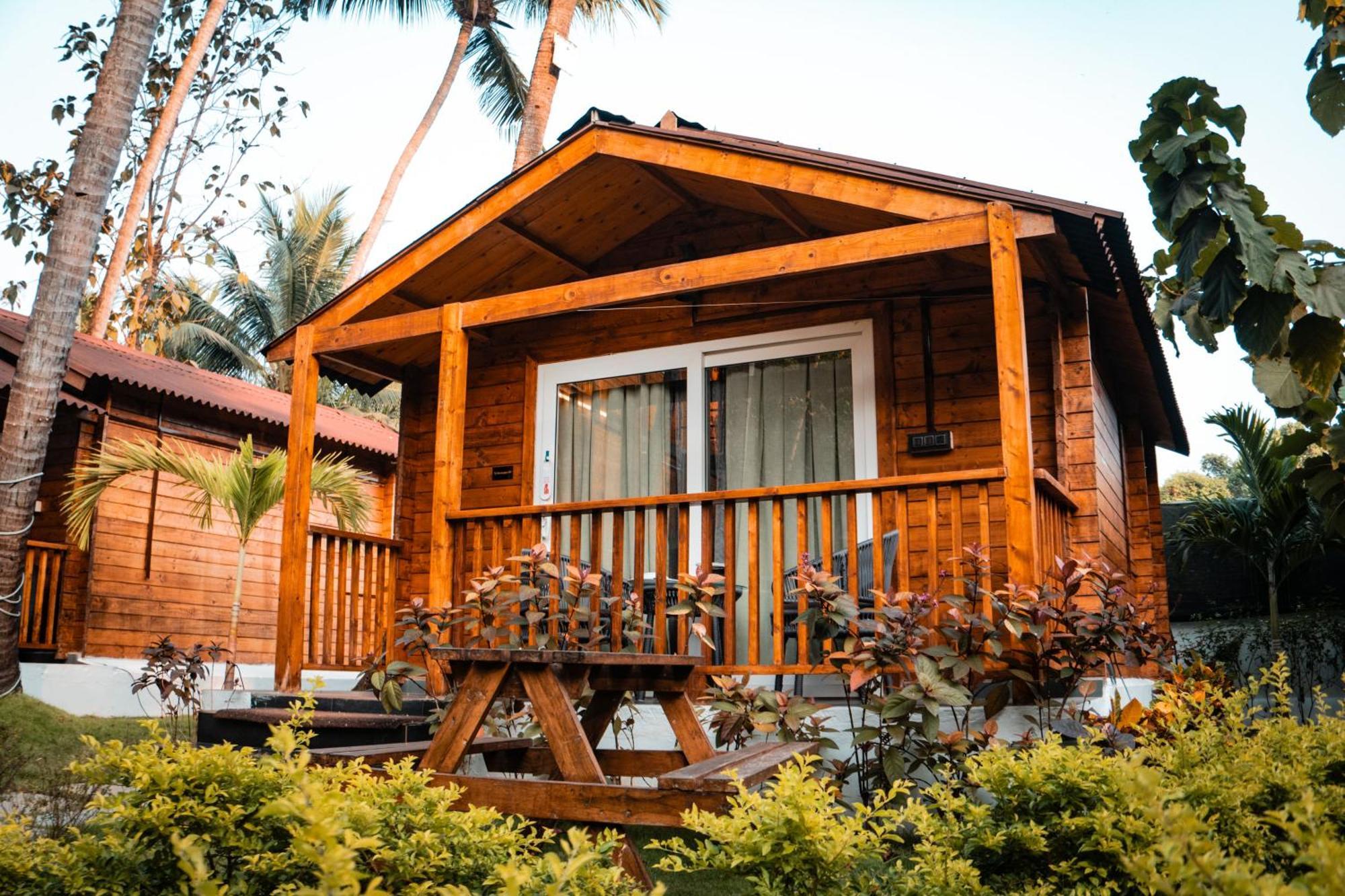 Tranquill Riverside Luxury Cottages With Bathtub, Candolim Exterior foto