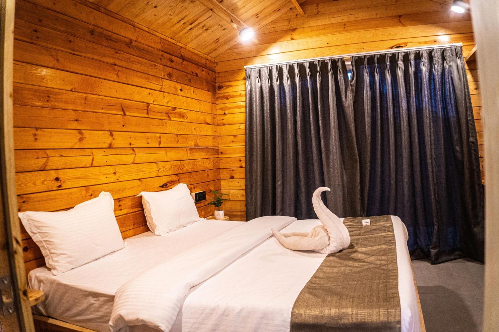 Tranquill Riverside Luxury Cottages With Bathtub, Candolim Exterior foto